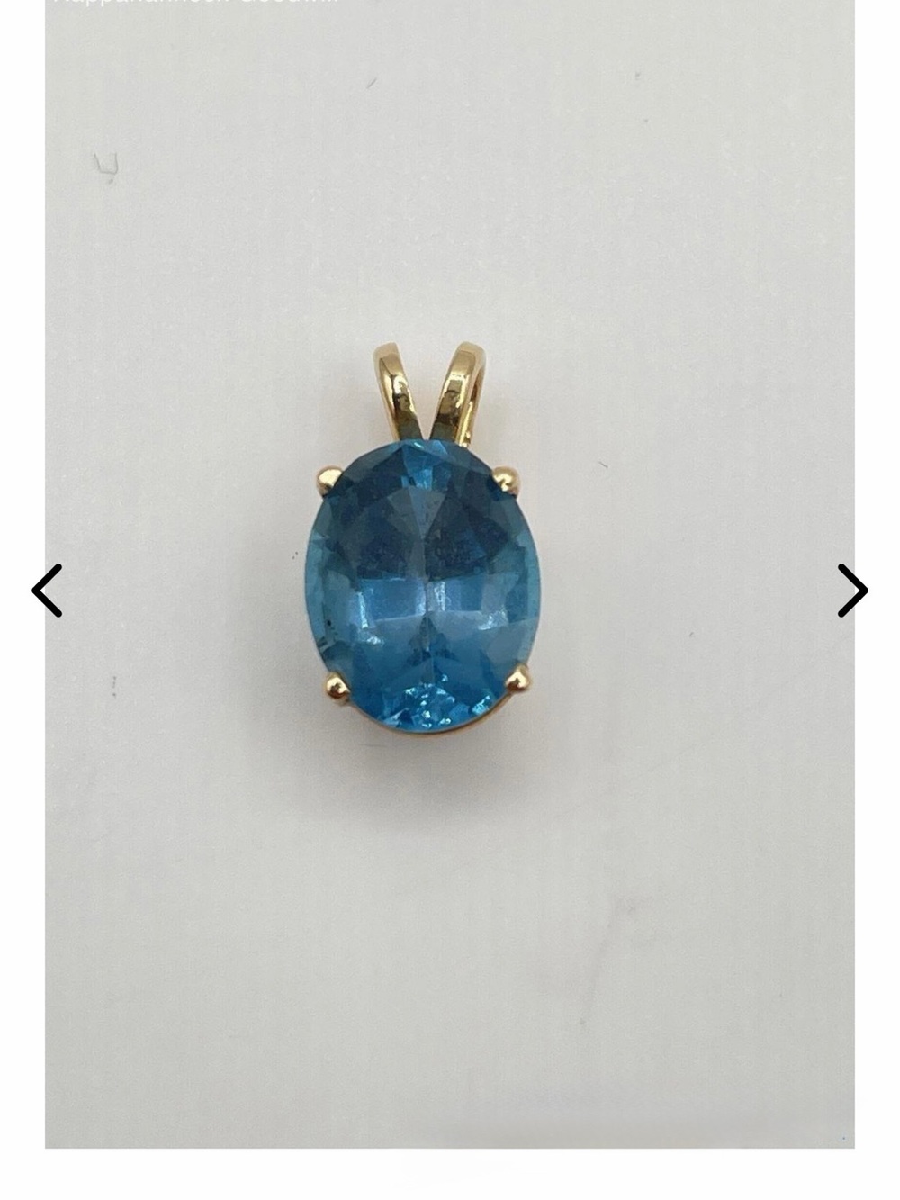 Vintage  14K yellow Gold Oval Blue Topaz Pendant Charm